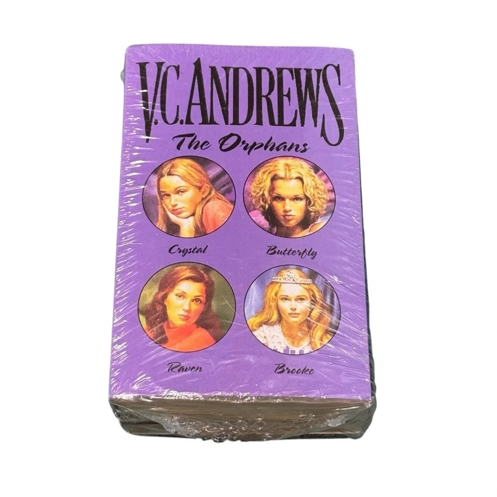 V.C. Andrews 4 Book Bundle Butterfly Crystal Brooke Raven Novels Vintage 90s NEW - Picture 1 of 6